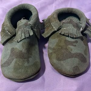 Used Freshly Picked camouflage moccasin